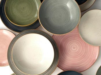VAJILLA GRES STONEWARE COLORES SURTIDOS 18 PIEZAS